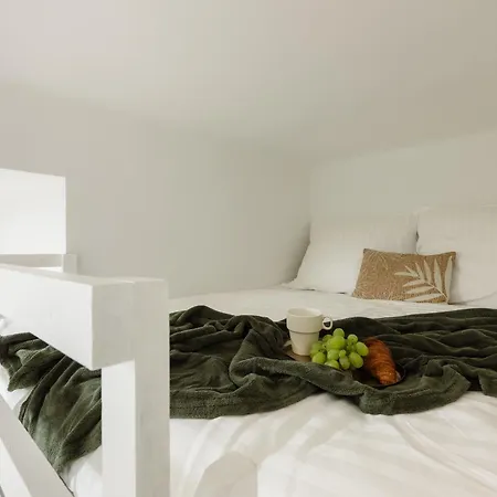 Modern For 4 With Easy Old Town Access! Апартаменты